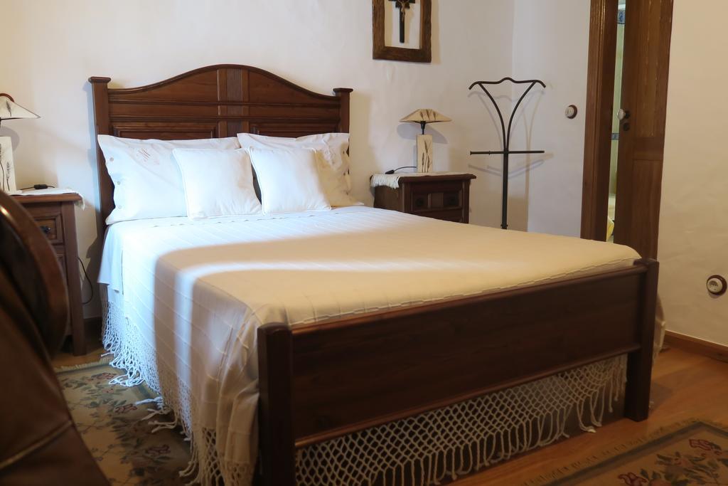 Noz Por Ca... Turismo Em Espaco Rural Farm stay